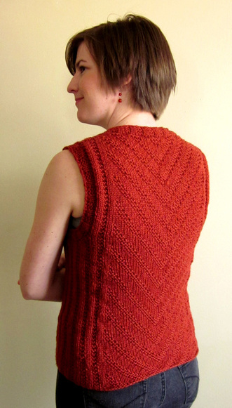 Lancero Vest knitting pattern by Cassie Castillo.  Zip front vest worked in textured stitch patterns.